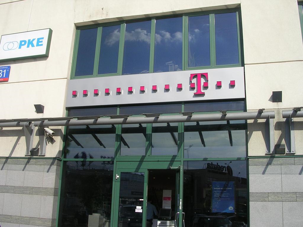 Rebranding ERA T-Mobile Headquarter