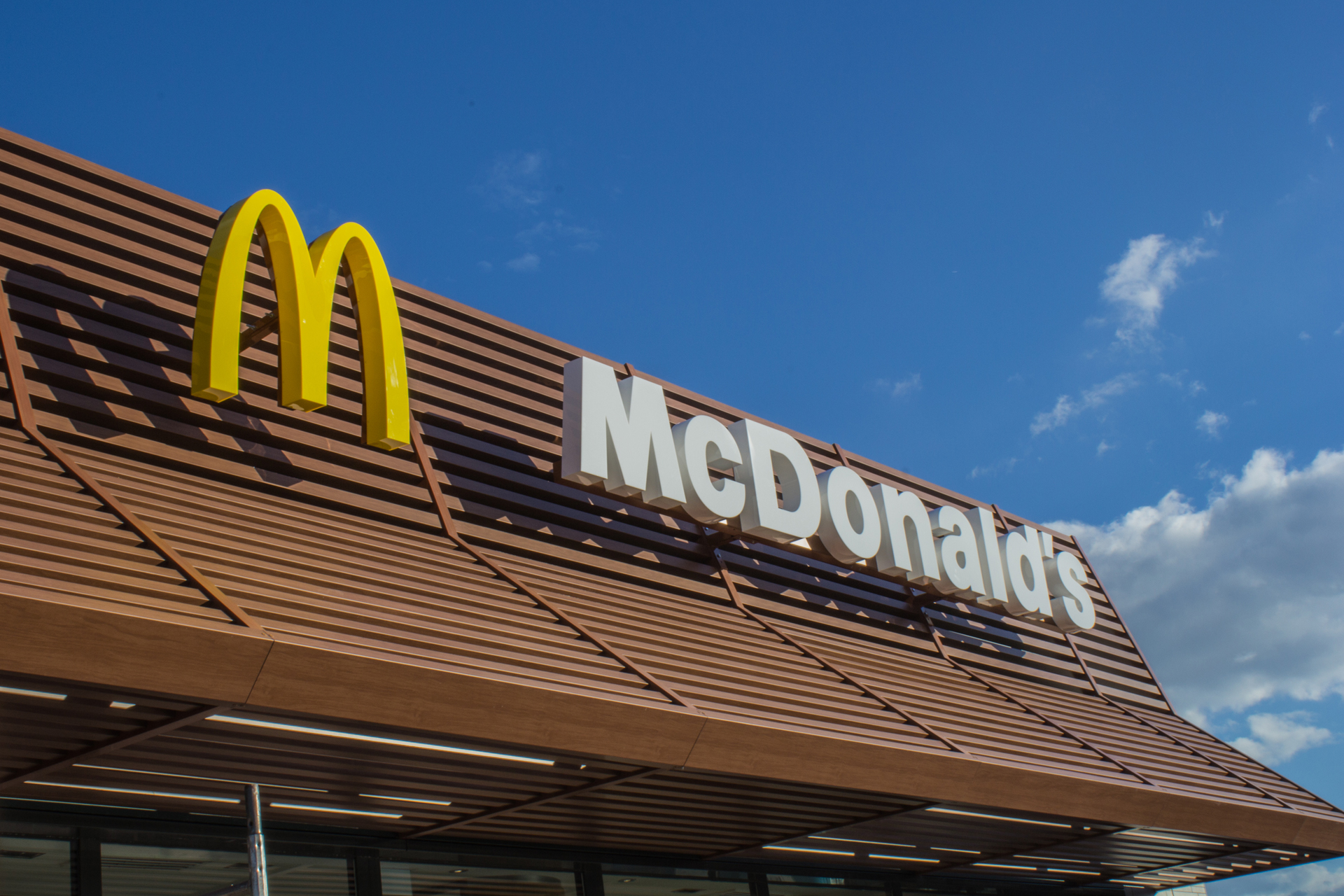 Mcdo Lettering Gastronomie – Alpha Signs